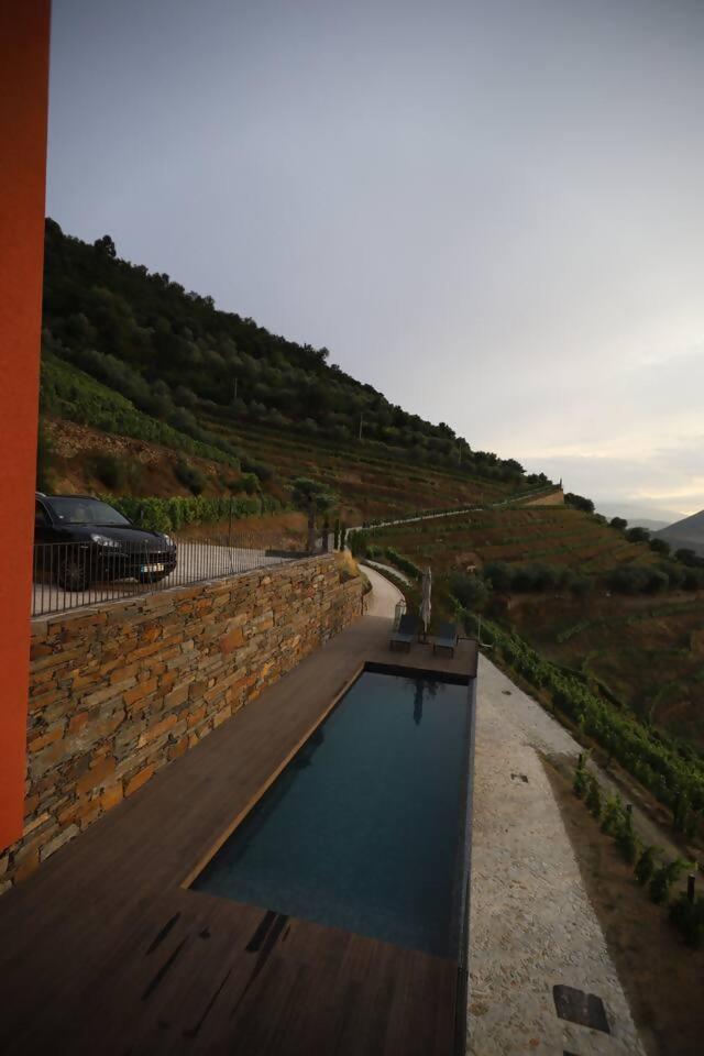 Quinta Vale De Lobos Bed & Breakfast Folgosa  Exterior photo